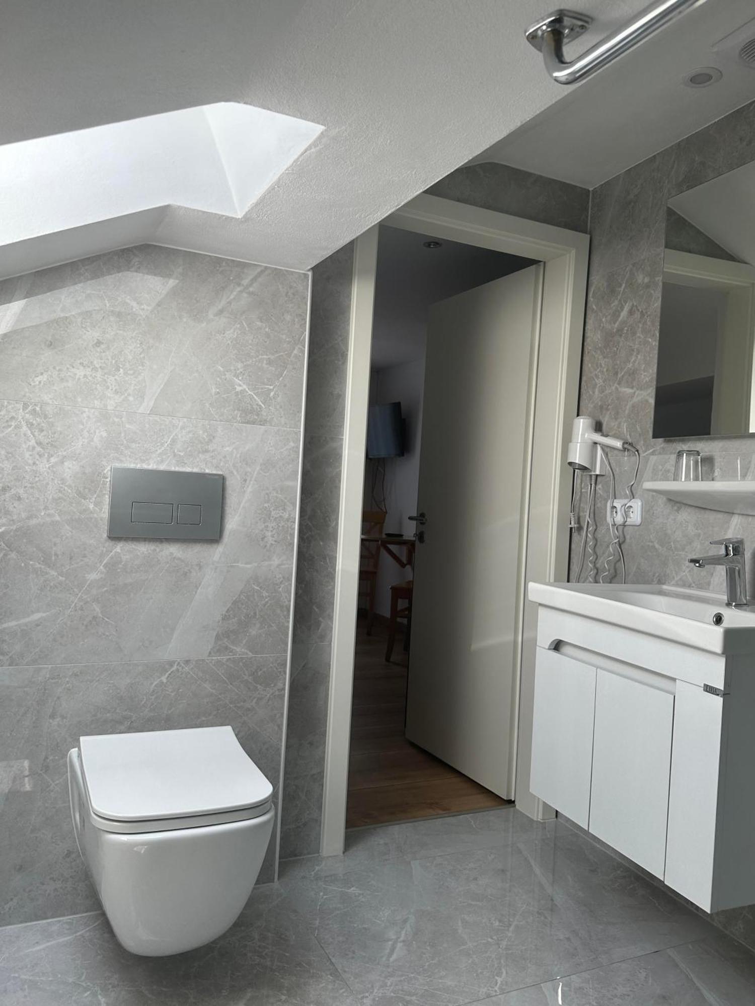 Hotel Pension Schwansee Швангау Екстер'єр фото